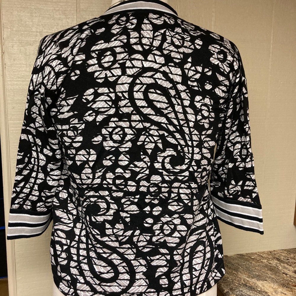 Bob Mackie Cardigan Size XS